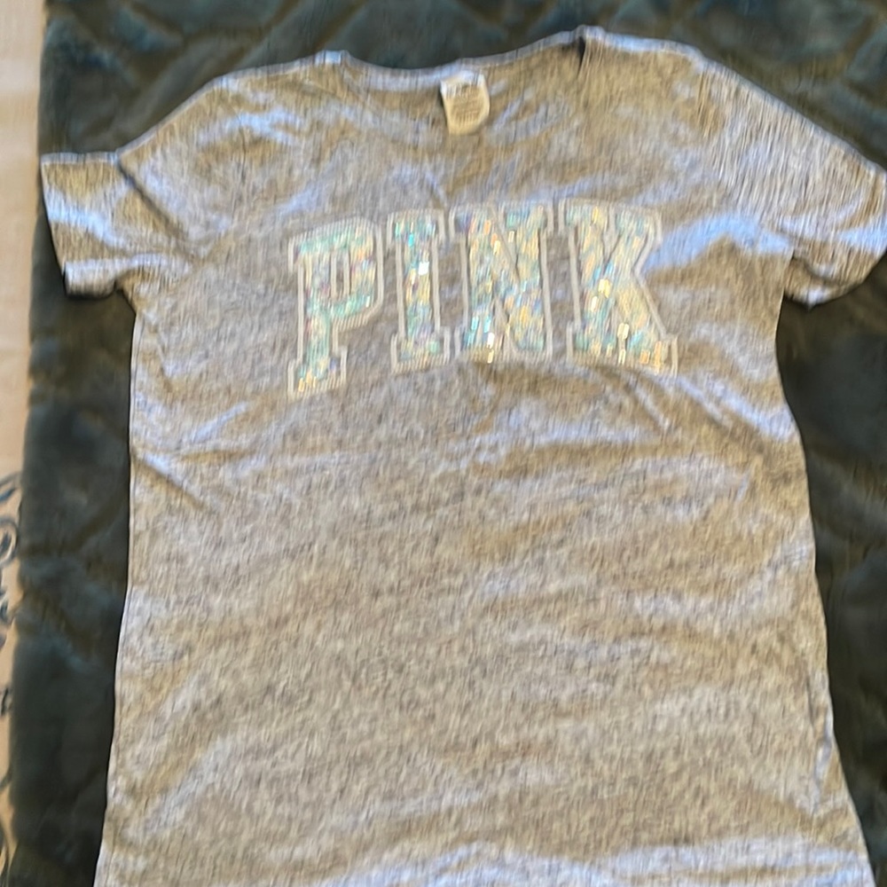 💎🌈EUC VS PINK Bling Ringer Tee🤍💜
